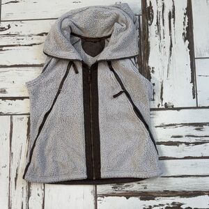 Kuhl Gray Sherpa Vest